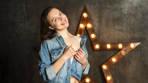 English 18yo fingering