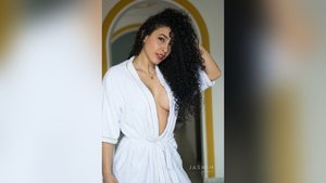 Spanish fingering