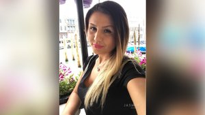 Camgirl dildo