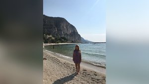 Camgirl bisexual dildo